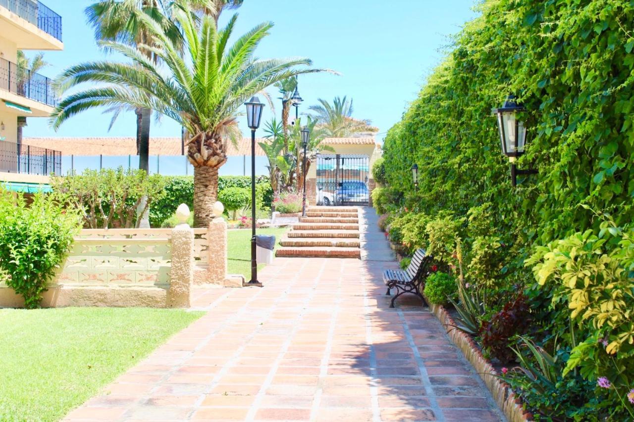 Ferienwohnung Bakari Arena Torremolinos Exterior foto